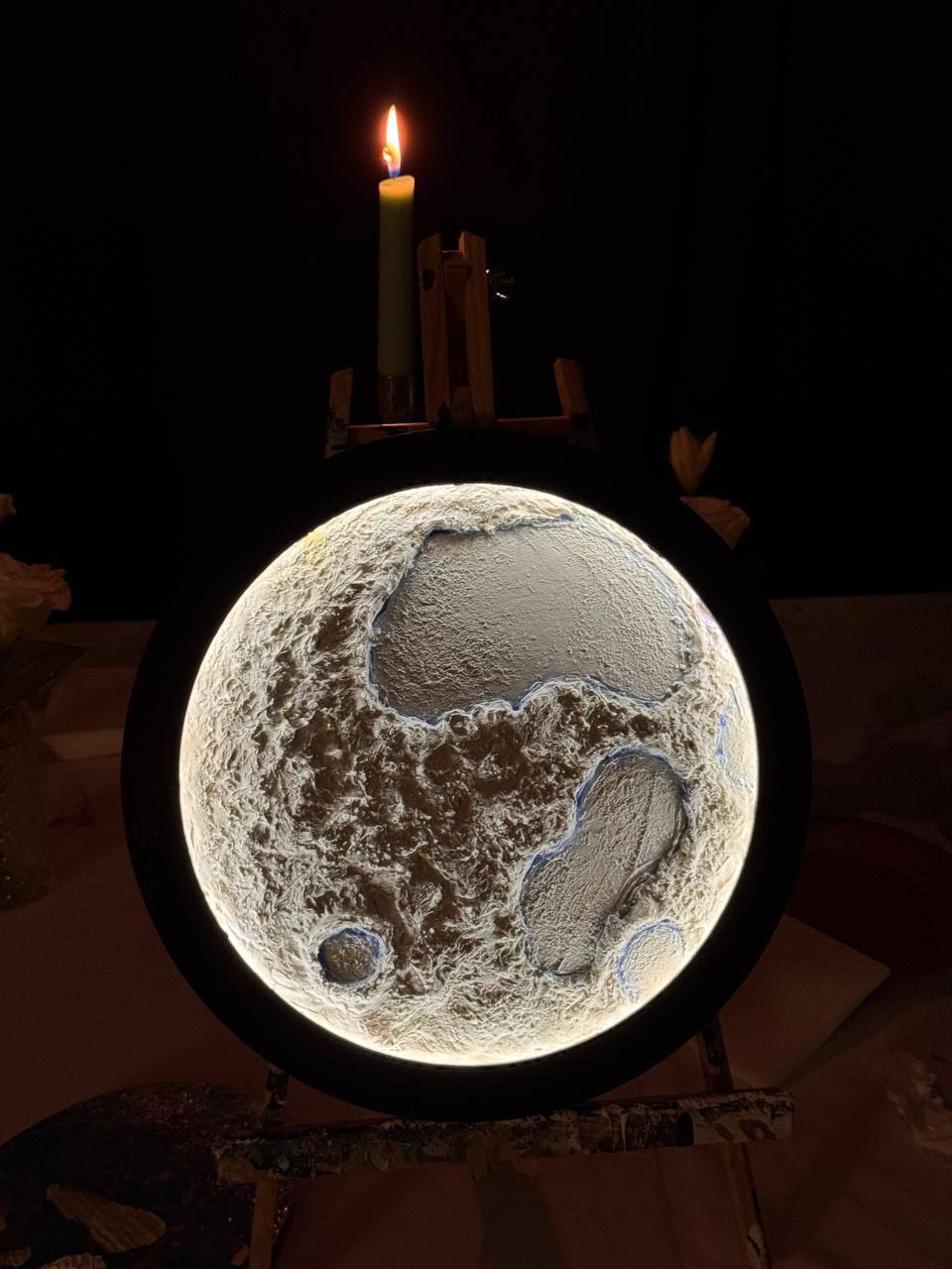 Мастер-класс по созданию ночника «Светящаяся луна»