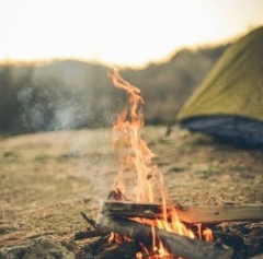 Отдых с палатками для компании