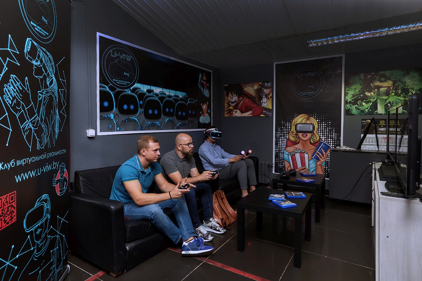 Посещение клуба виртуальной реальности «U-ViW»